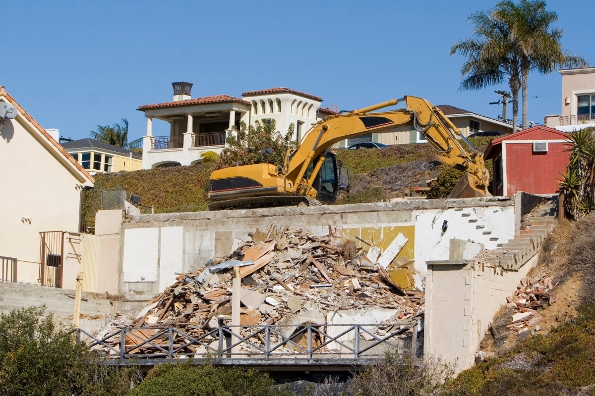 how-much-does-it-cost-to-demolish-a-house-cutting-technologies-inc